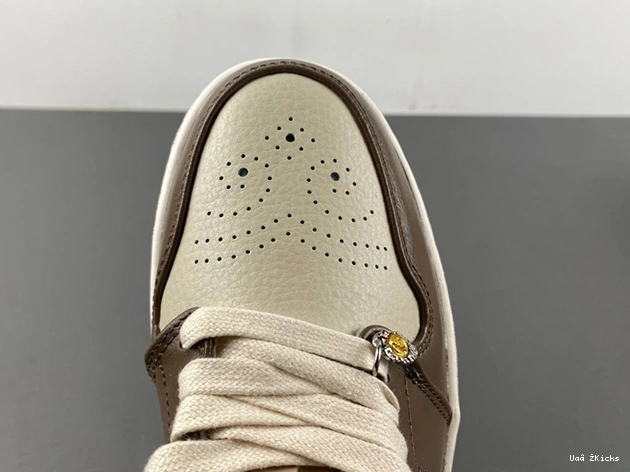 5 SE Jordan Tan HF5753-221 Hemp Modern British 1 Light Low 0728